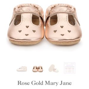 Rose gold Mary Jane bird rock baby